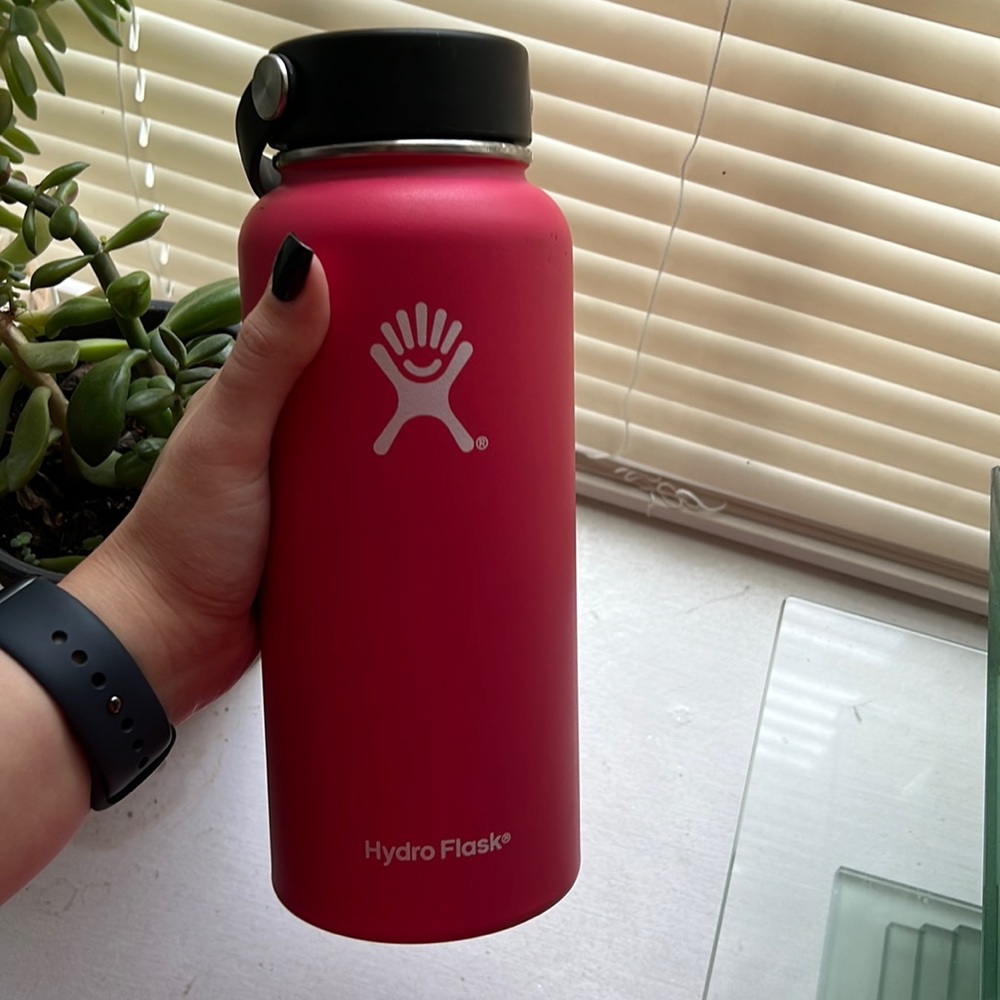 pink hydroflask